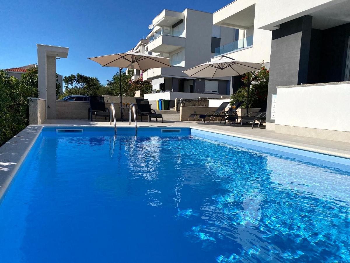 Fantasy Pool Villa Novalja Exteriér fotografie