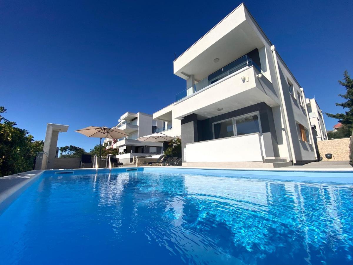 Fantasy Pool Villa Novalja Exteriér fotografie